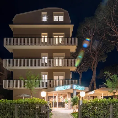 Isabella 3* Milano Marittima