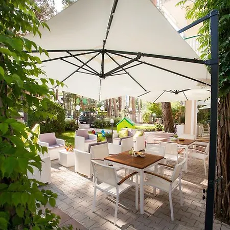 Hotel Isabella 3*