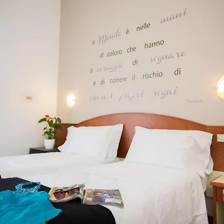Isabella Milano Marittima