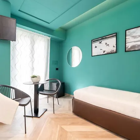 Isabella Hotel