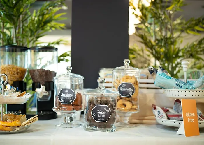 Isabella ميلانو ماريتيما